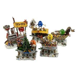 M&M's Danbury Mint The M&M's Christmas Train Merry Metro 5 Pieces